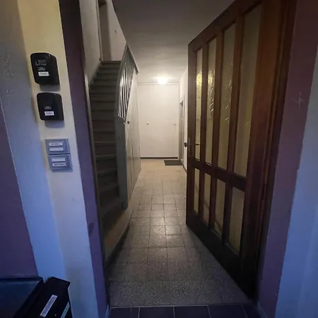 Modernes Mit W-lan Apartman *